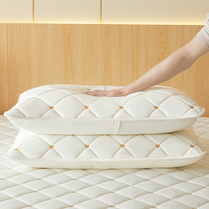 91家纺网 家纺一手货源 找家纺 芬晴家纺 2025新款防水枕套-繁星-爱心-简爱-空间 简爱-米白