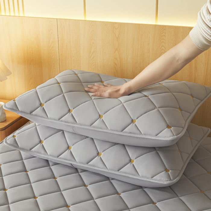 91家纺网 家纺一手货源 找家纺 芬晴家纺 2025新款防水枕套-繁星-爱心-简爱-空间 简爱-星灰