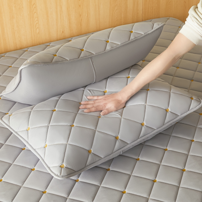 91家纺网 家纺一手货源 找家纺 芬晴家纺 2025新款防水枕套-繁星-爱心-简爱-空间 简爱-星灰