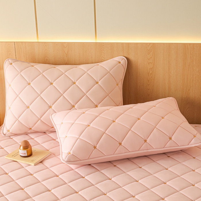 91家纺网 家纺一手货源 找家纺 芬晴家纺 2025新款防水枕套-繁星-爱心-简爱-空间 空间-豆沙粉