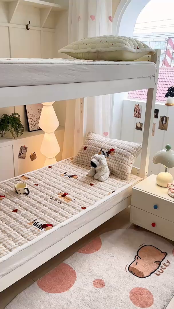 91家纺网 家纺一手货源 找家纺 优品惠 2025新款冬季牛奶绒床垫床褥垫子床护垫加绒床盖学生宿舍上下铺 腊肠狗