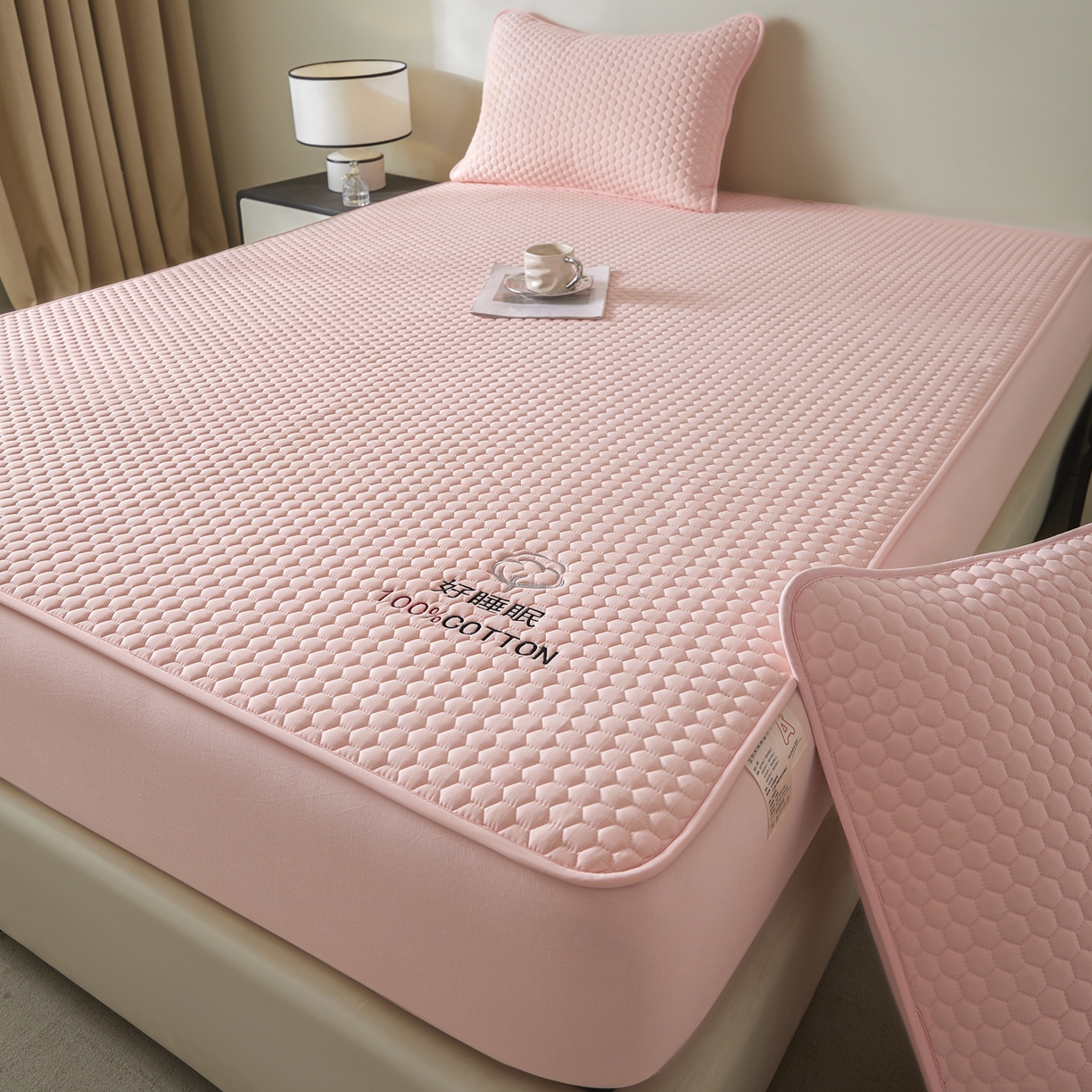 91家纺网 家纺一手货源 找家纺 芬晴家纺 2025新款A类好睡眠全棉夹棉系列床笠 好睡眠-嫩粉