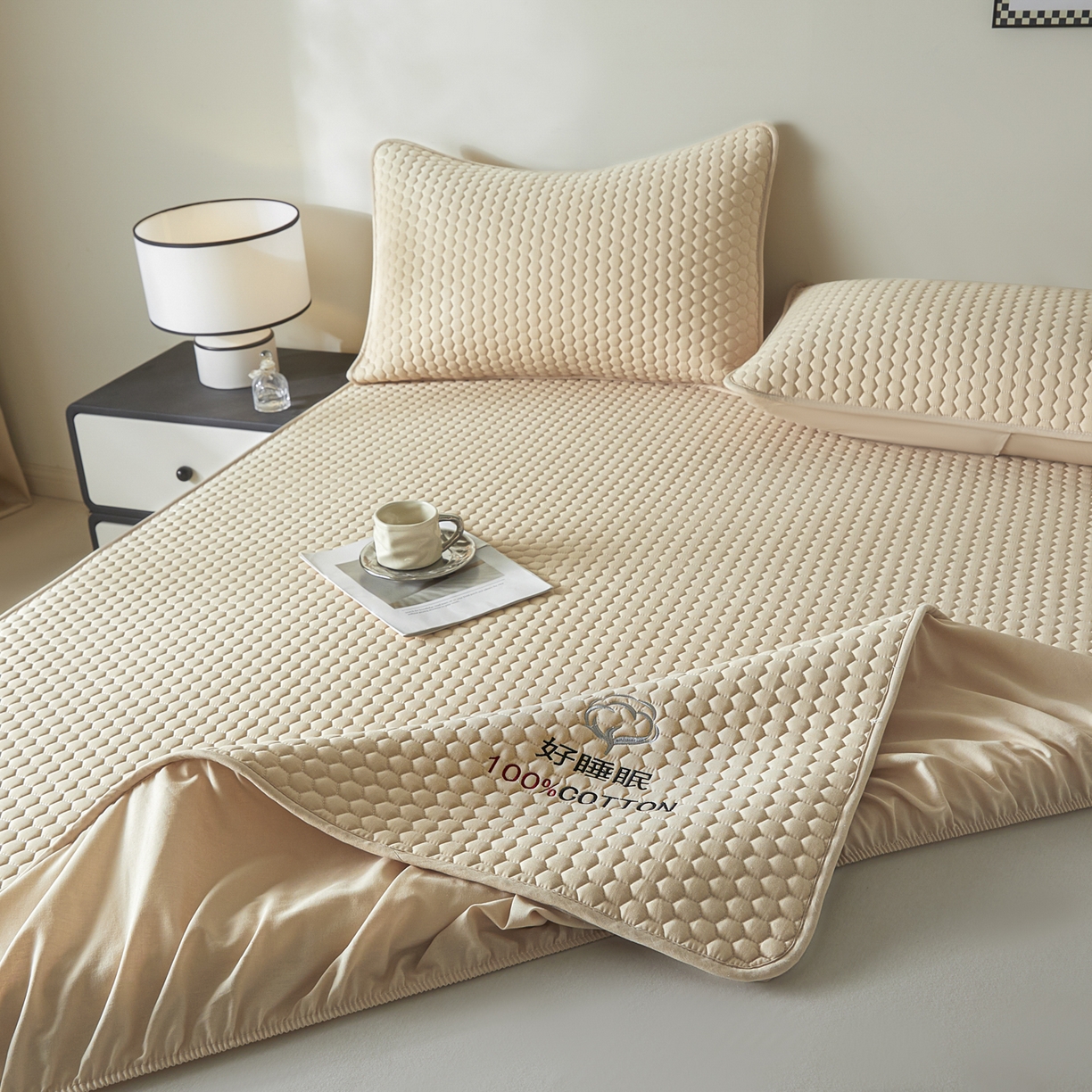 91家纺网 家纺一手货源 找家纺 芬晴家纺 2025新款A类好睡眠全棉夹棉系列床笠 好睡眠-浅卡