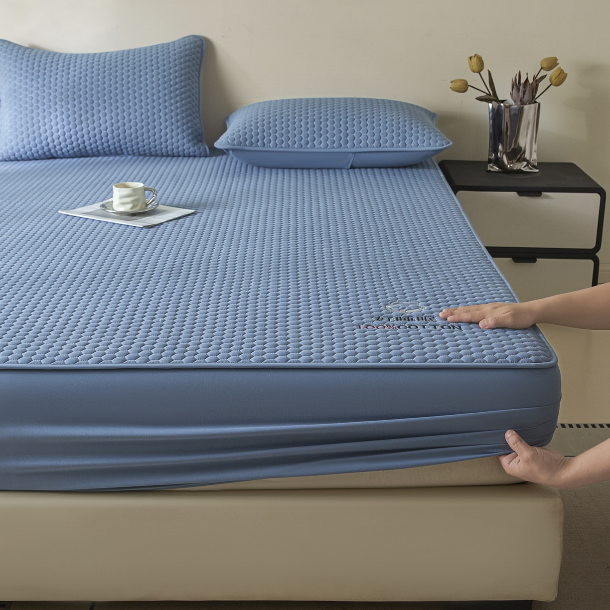 91家纺网 家纺一手货源 找家纺 芬晴家纺 2025新款A类好睡眠全棉夹棉系列床笠 好睡眠-雾蓝