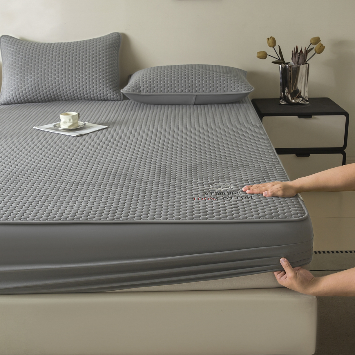 91家纺网 家纺一手货源 找家纺 芬晴家纺 2025新款A类好睡眠全棉夹棉系列床笠 好睡眠-岩灰