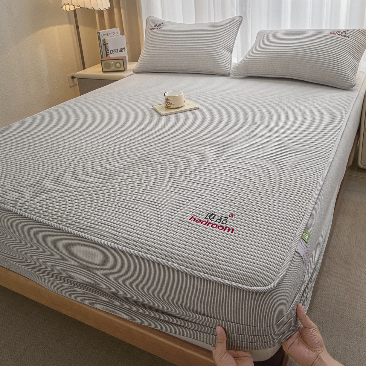 91家纺网 家纺一手货源 找家纺 （总）芬晴家纺 2025新款全棉密条夹棉床笠良品系列