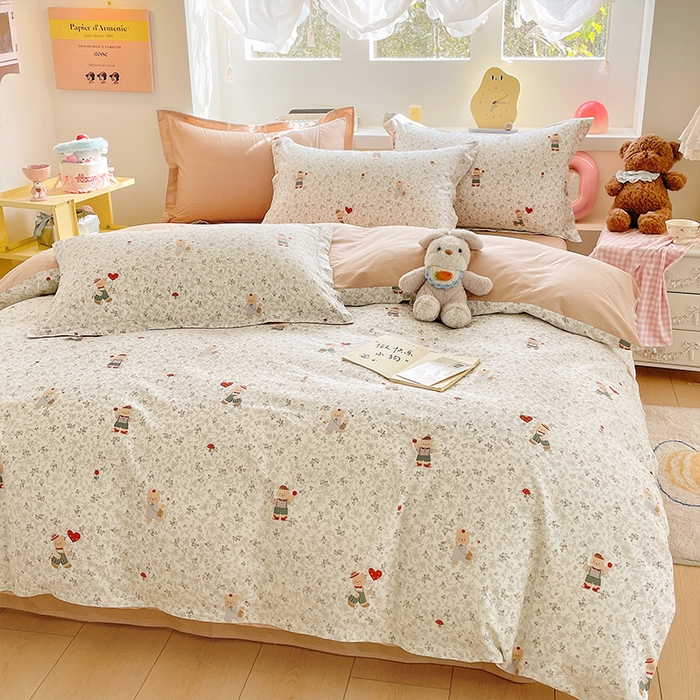 91家纺网 家纺一手货源 找家纺 帛美家纺 2025新款纯棉全棉印花四件套 熊抱繁花