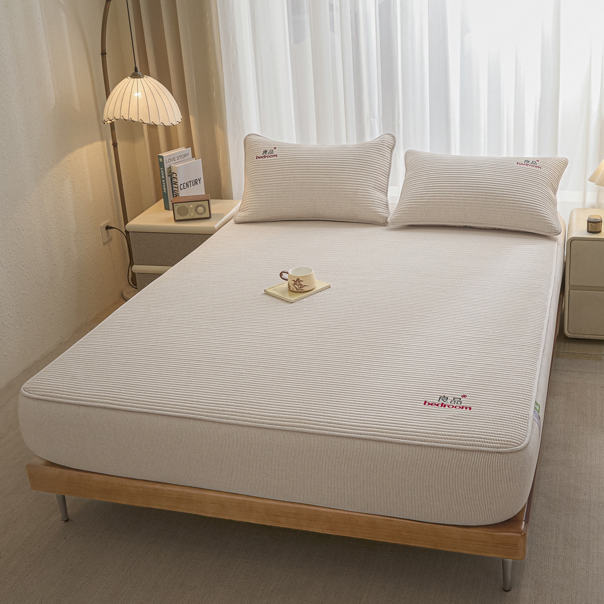 91家纺网 家纺一手货源 找家纺 芬晴家纺 2025新款全棉密条夹棉床笠良品系列 密条-咖