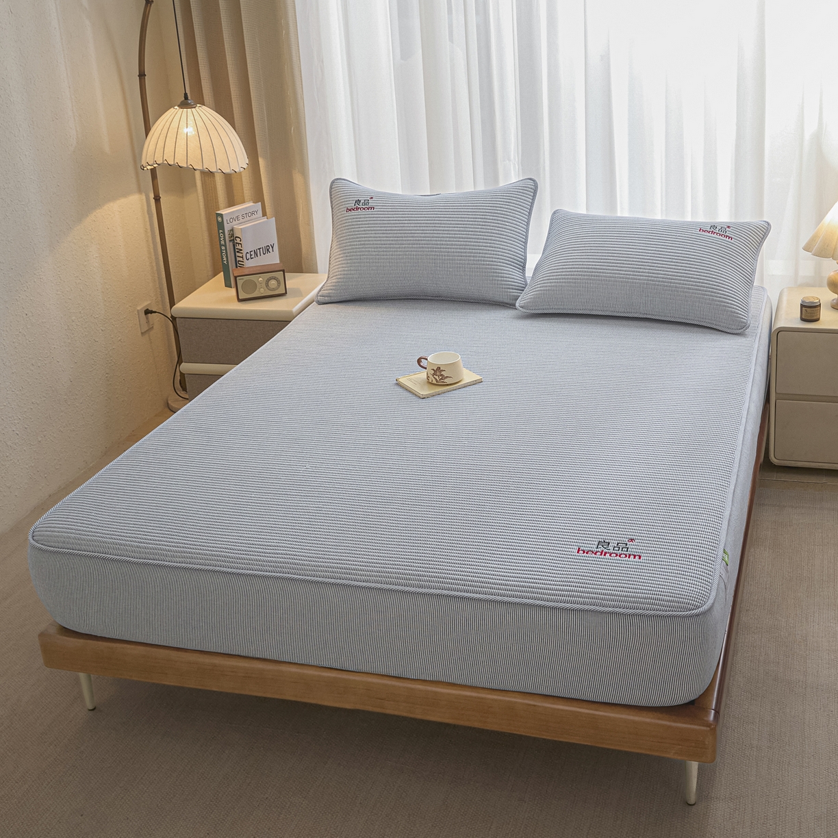 91家纺网 家纺一手货源 找家纺 芬晴家纺 2025新款全棉密条夹棉床笠良品系列 密条-牛仔蓝