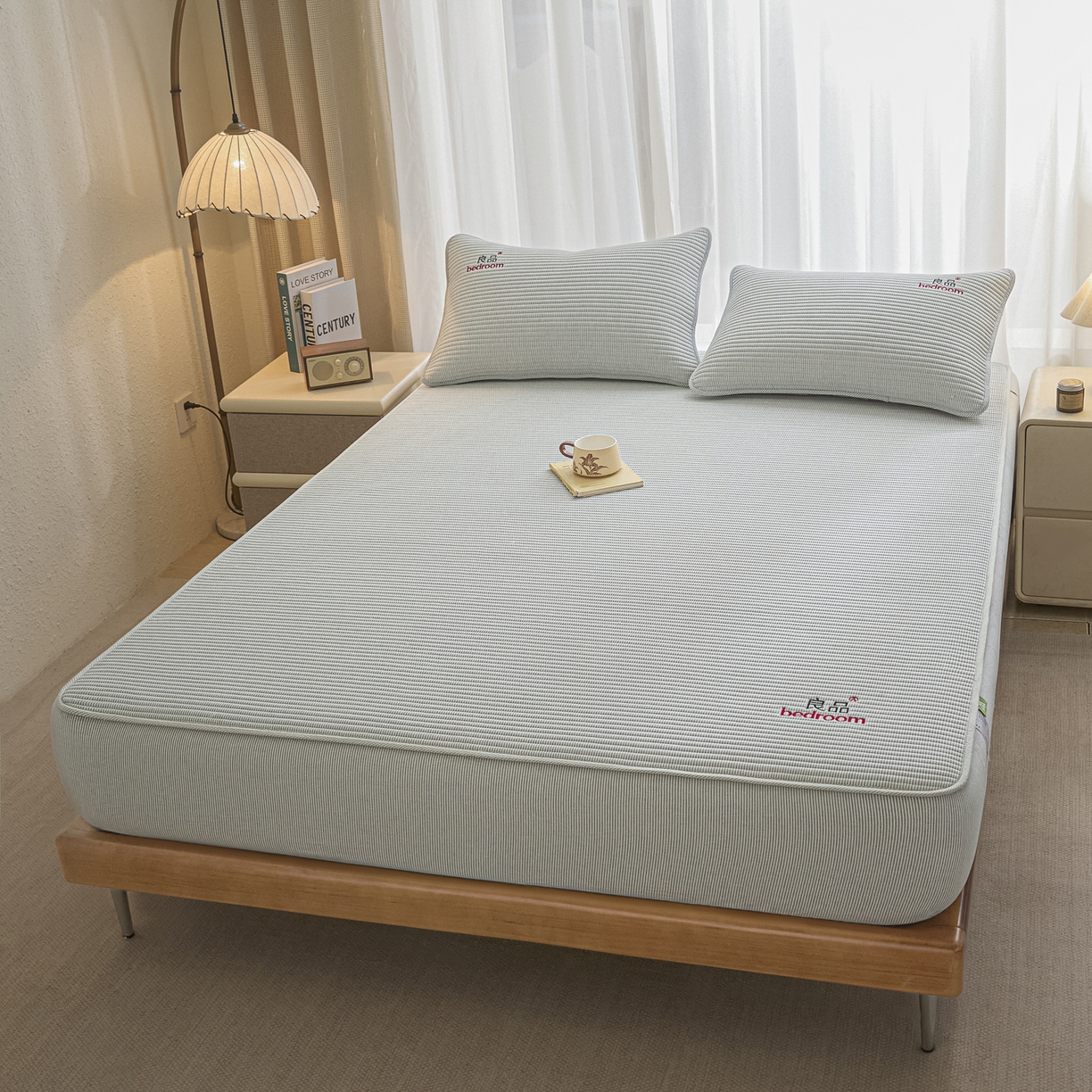 91家纺网 家纺一手货源 找家纺 芬晴家纺 2025新款全棉密条夹棉床笠良品系列 密条-雾霾蓝