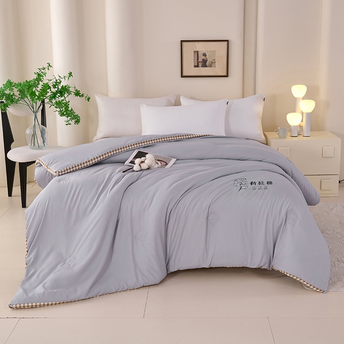 91家纺网 家纺一手货源 找家纺 爱诗诺家纺 2025新款无印风棋盘格立体新疆棉花被被子被芯 棋盘格-经典灰