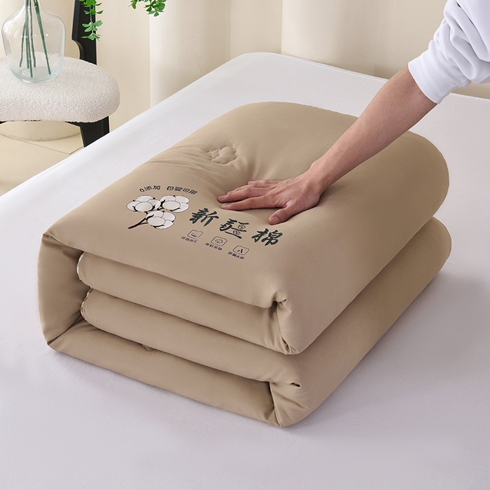 91家纺网 家纺一手货源 找家纺 爱诗诺家纺 2025新款无印风棋盘格立体新疆棉花被被子被芯 棋盘格-米驼