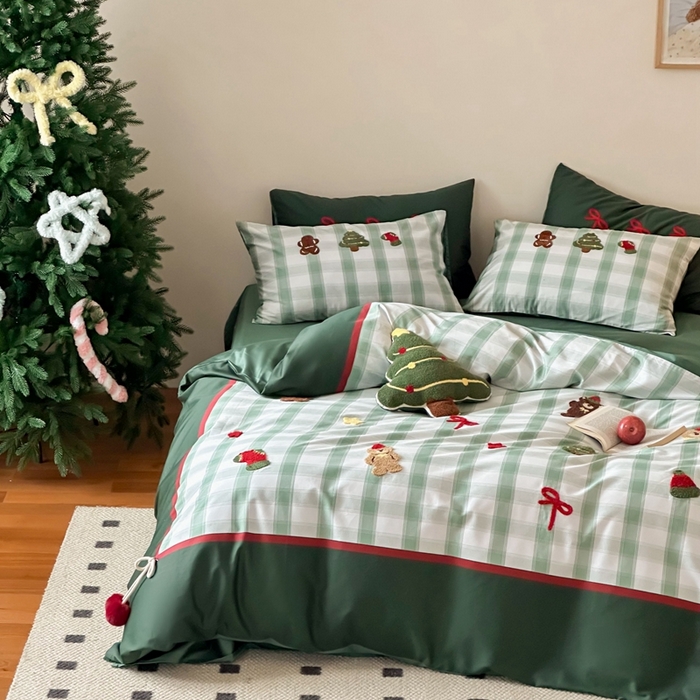 91家纺网 家纺一手货源 找家纺 （总）西西家居 2025新款100支澳棉全棉纯棉刺绣四件套-圣诞树送抱枕（会员-20元 抱枕限定送送送 各平台严格控价劵后不低于368元起）