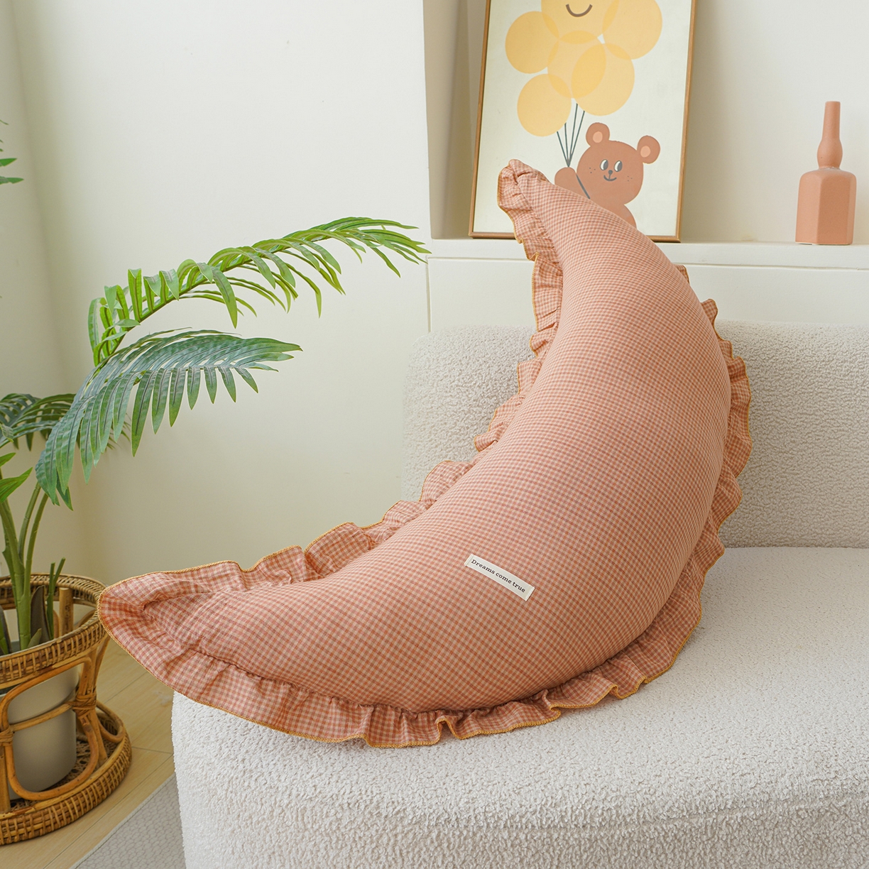 91家纺网 家纺一手货源 找家纺 蔻眠 花边款多功能全棉月亮长抱枕夹腿抱枕芯月亮枕头 花边款月亮-橙格