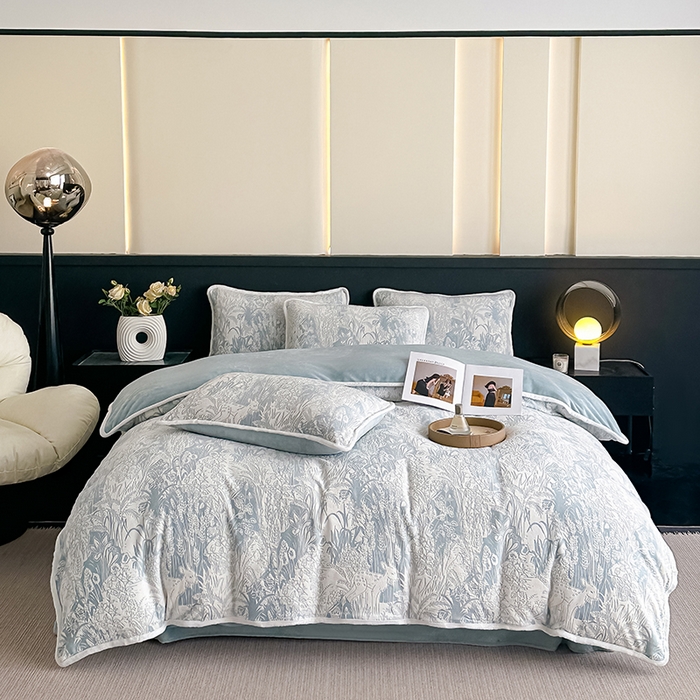 91家纺网 家纺一手货源 找家纺 （总）莱越家纺 2025新款牛奶雕花绒四件套