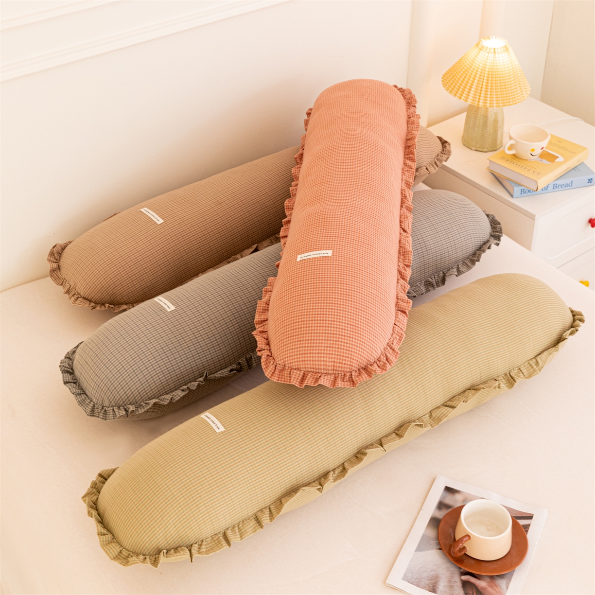 91家纺网 家纺一手货源 找家纺 卓昌枕芯 2025新款全棉糖果抱枕月亮抱枕可拆洗加内胆 组合图