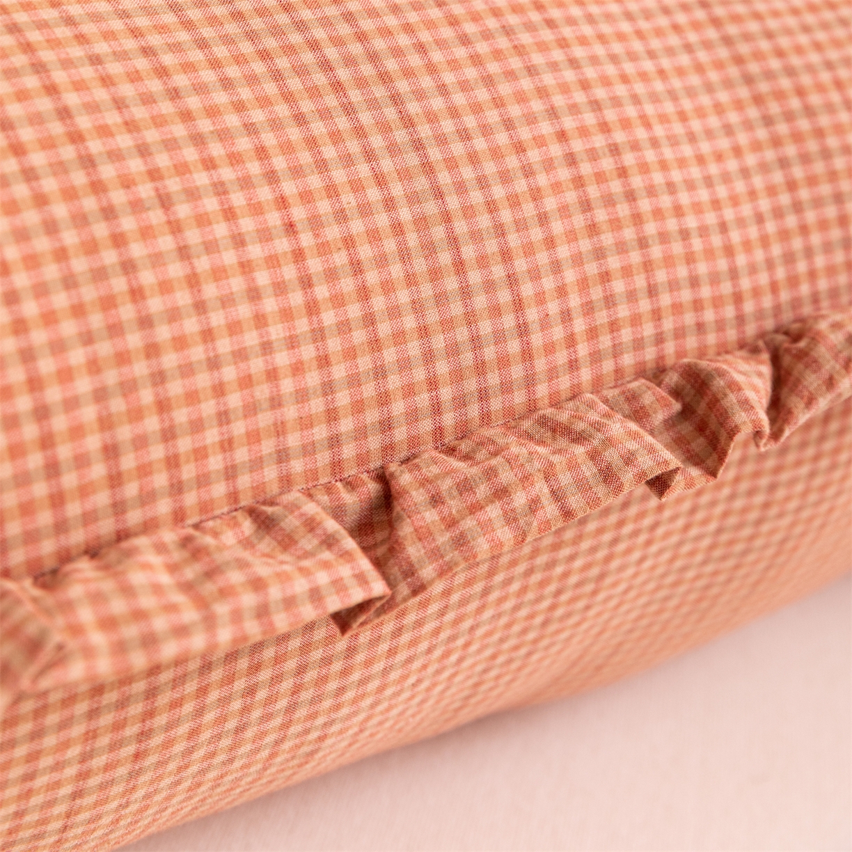 91家纺网 家纺一手货源 找家纺 卓昌枕芯 2025新款全棉糖果抱枕月亮抱枕可拆洗加内胆 糖果-红