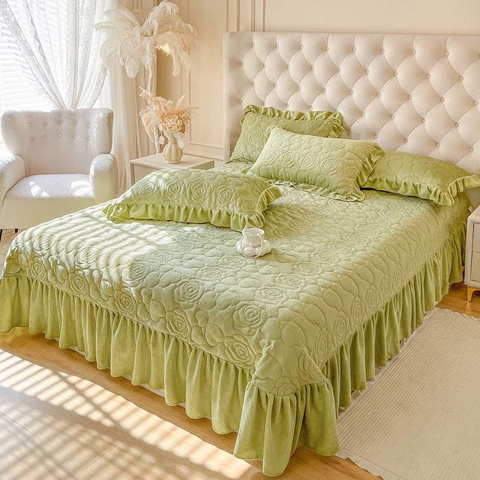 91家纺网 家纺一手货源 找家纺 网红馆（ck家纺） 2025新款牛奶绒花边床盖单品床盖床盖单件-甜蜜蜜 甜蜜蜜-绿