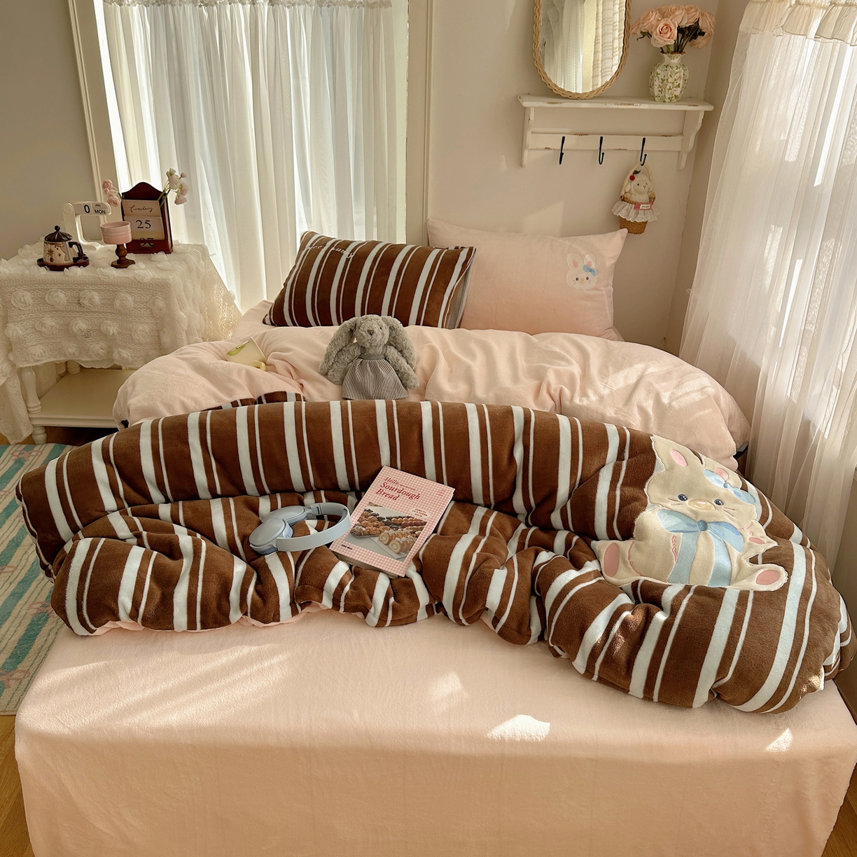 韩都家居 2025新款卡通贴布绣系列加厚牛奶绒四件套 乖乖兔