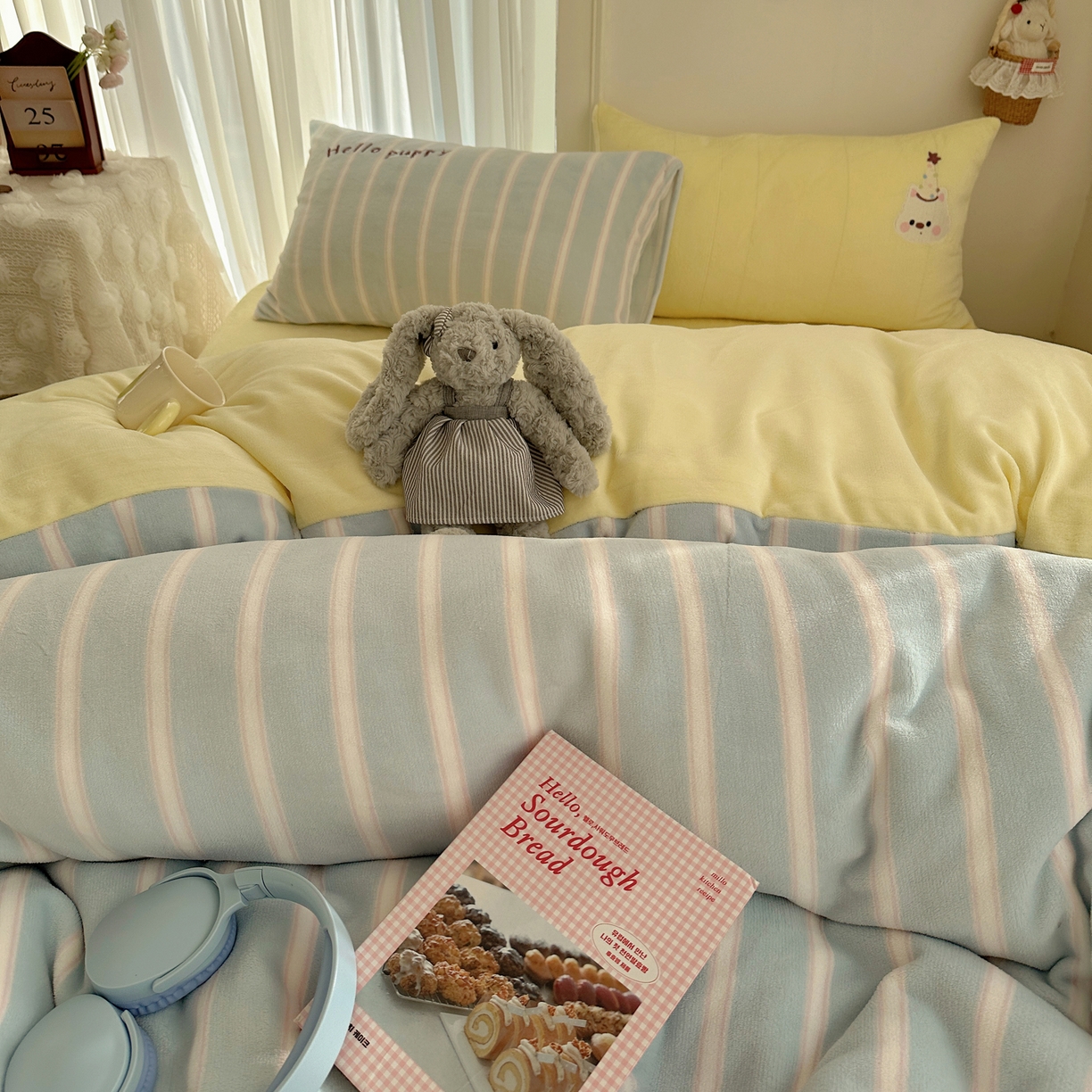 91家纺网 家纺一手货源 找家纺 韩都家居 2025新款卡通贴布绣系列加厚牛奶绒四件套 顽皮西高地