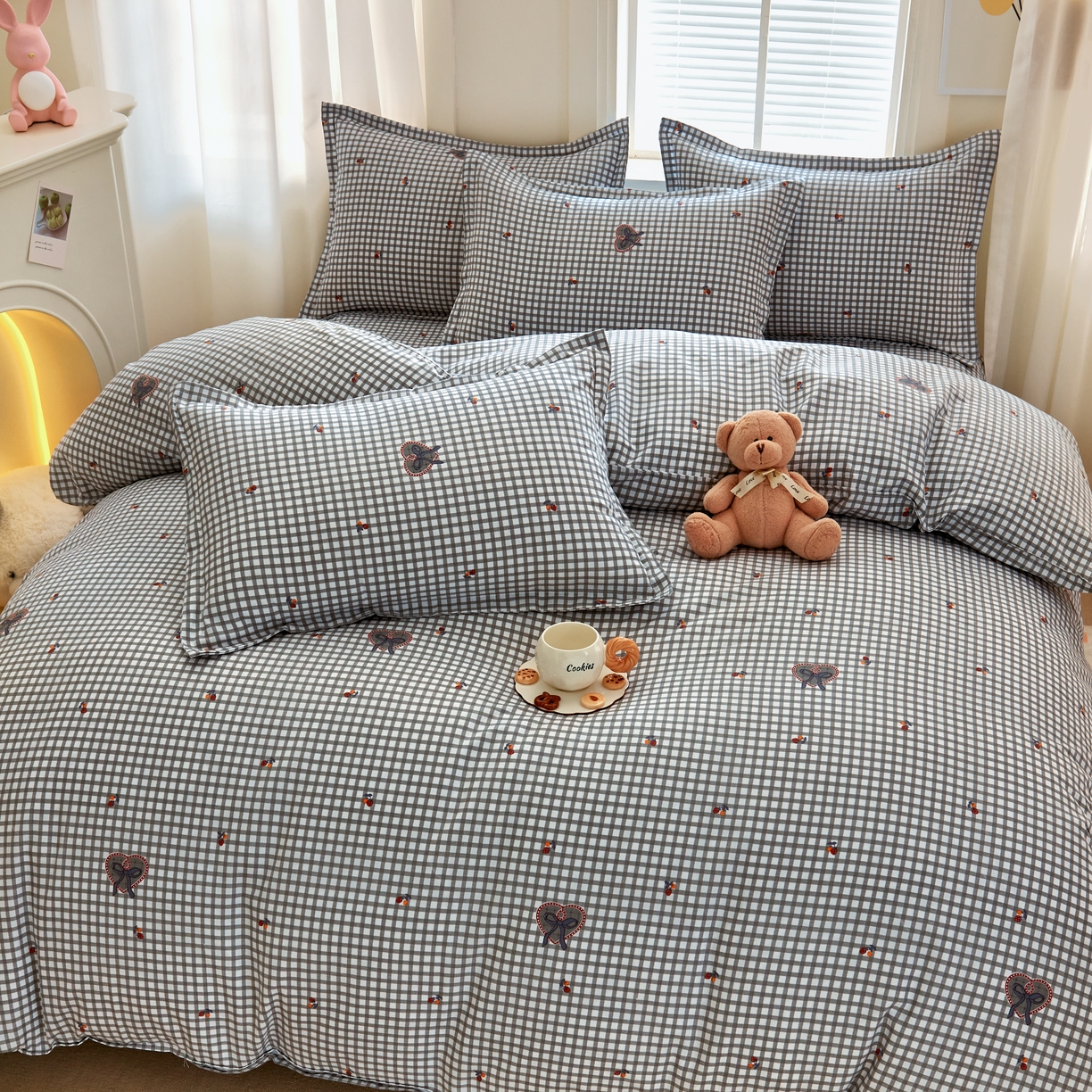 91家纺网 家纺一手货源 找家纺 简冠 开学季2025新款植物羊绒学生宿舍上下铺学生三件套四件套 假日礼物