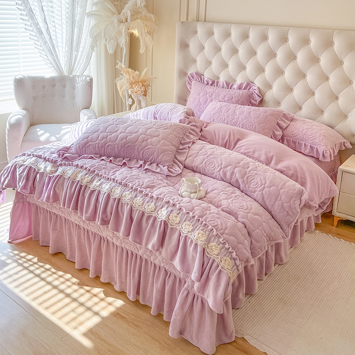 91家纺网 家纺一手货源 找家纺 网红馆（ck家纺） 2025新款牛奶绒花边床盖四件套-甜蜜蜜 甜蜜蜜-紫