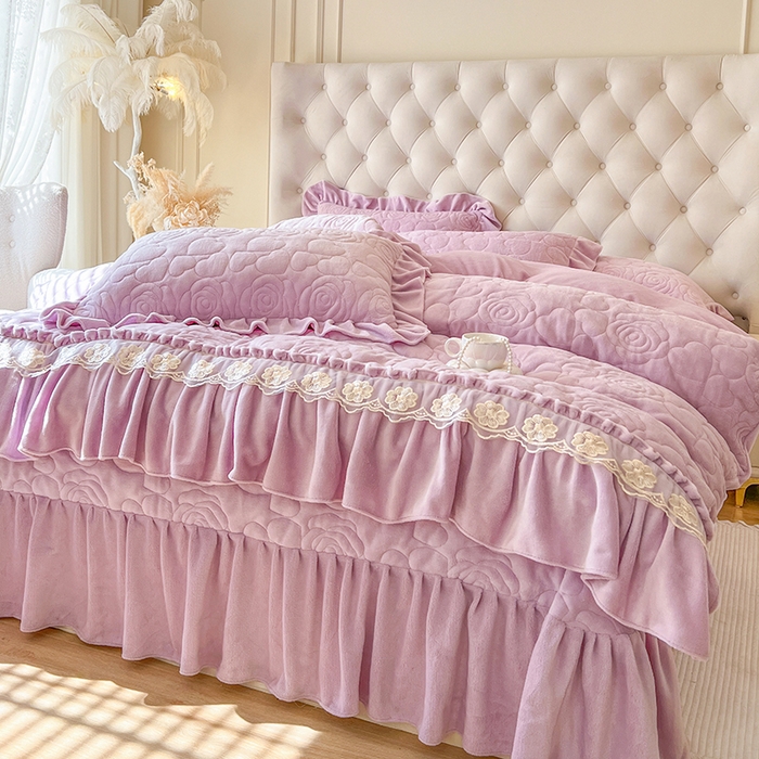 91家纺网 家纺一手货源 找家纺 网红馆（ck家纺） 2025新款牛奶绒花边床盖四件套-甜蜜蜜 甜蜜蜜-紫