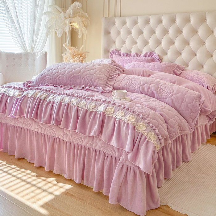 91家纺网 家纺一手货源 找家纺 网红馆（ck家纺） 2025新款牛奶绒花边床盖四件套-甜蜜蜜 甜蜜蜜-紫