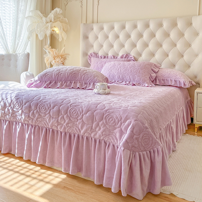 91家纺网 家纺一手货源 找家纺 网红馆（ck家纺） 2025新款牛奶绒花边床盖四件套-甜蜜蜜 甜蜜蜜-紫