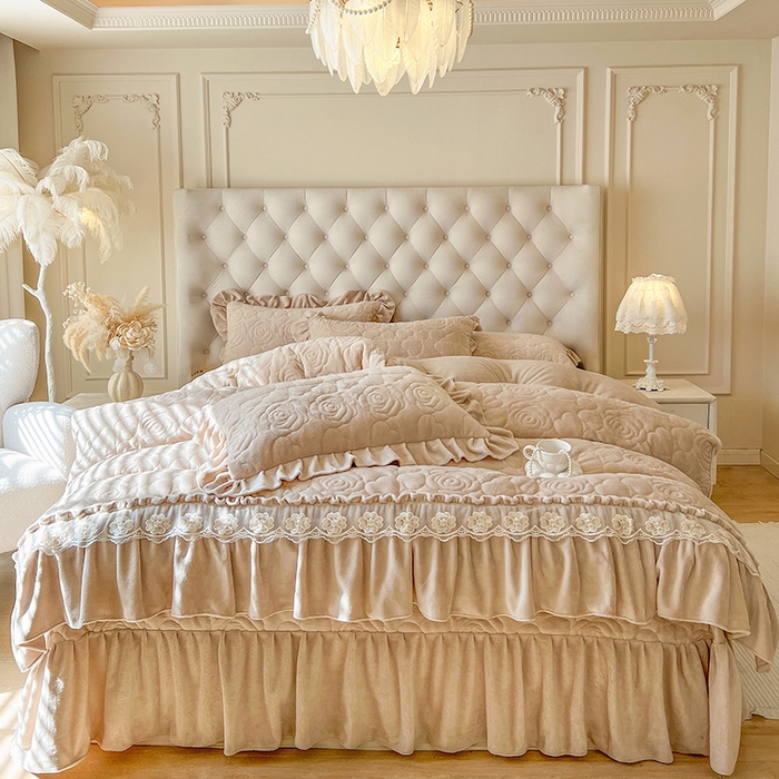 91家纺网 家纺一手货源 找家纺 网红馆（ck家纺） 2025新款牛奶绒花边床盖四件套-甜蜜蜜 甜蜜蜜-咖