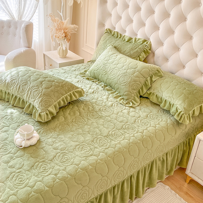 91家纺网 家纺一手货源 找家纺 网红馆（ck家纺） 2025新款牛奶绒花边床盖四件套-甜蜜蜜 甜蜜蜜-绿