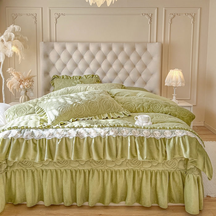 91家纺网 家纺一手货源 找家纺 网红馆（ck家纺） 2025新款牛奶绒花边床盖四件套-甜蜜蜜 甜蜜蜜-绿