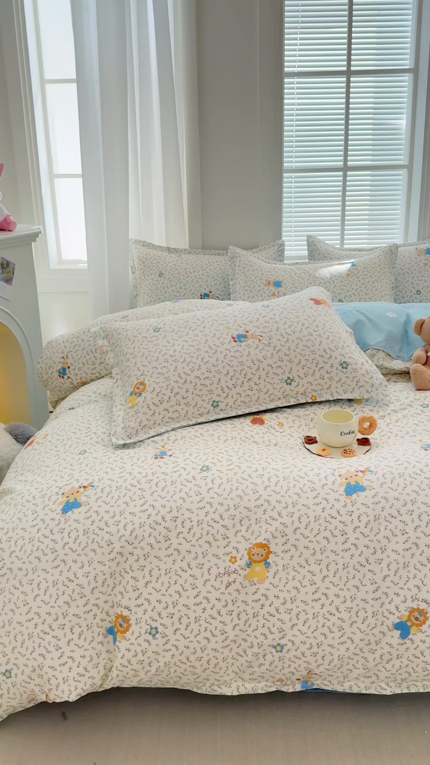 91家纺网 家纺一手货源 找家纺 简冠家纺 2025新款印花植物羊绒磨毛四件套 快乐舞步