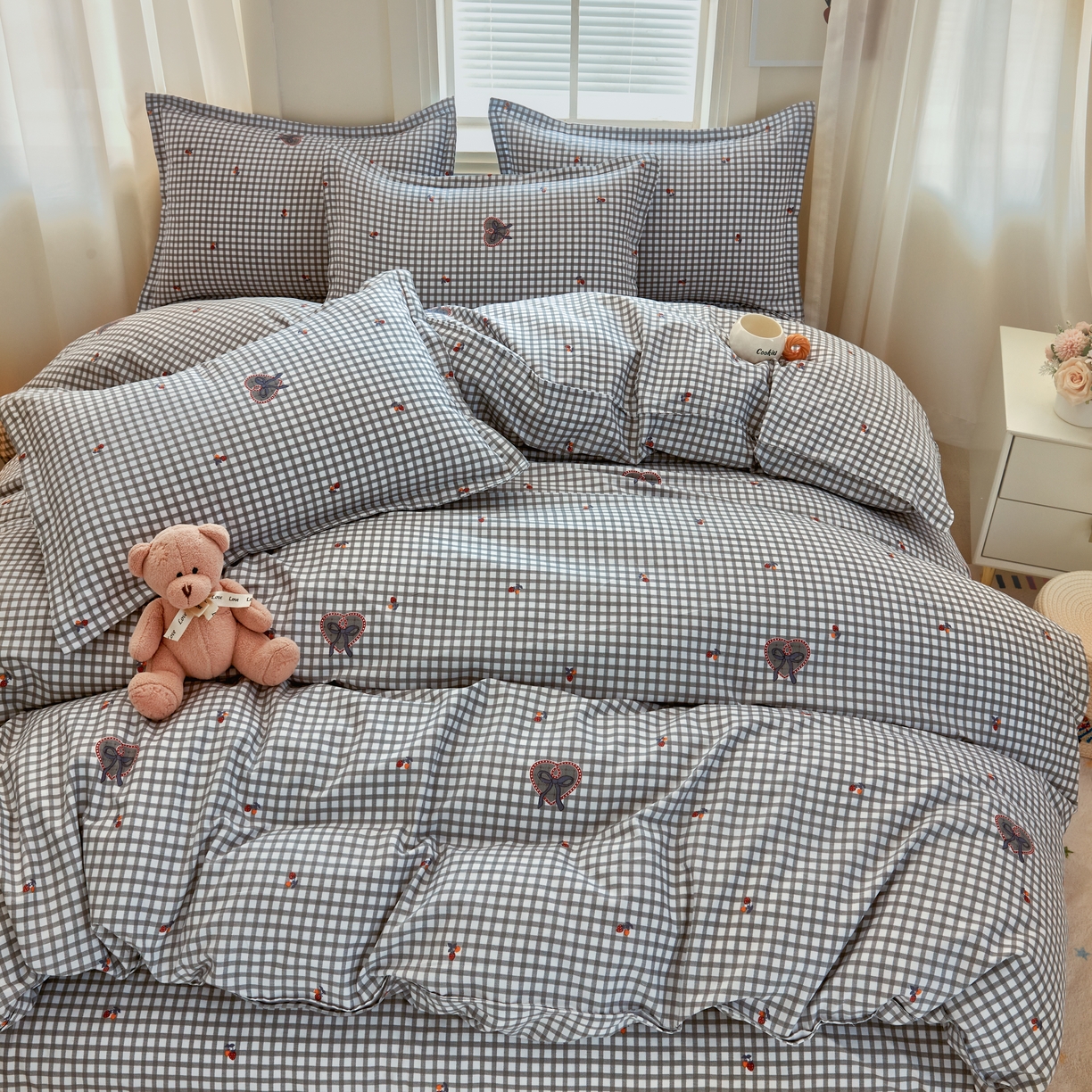 91家纺网 家纺一手货源 找家纺 简冠家纺 2025直播爆款北欧风亲肤植物羊绒磨毛四件套 假日礼物