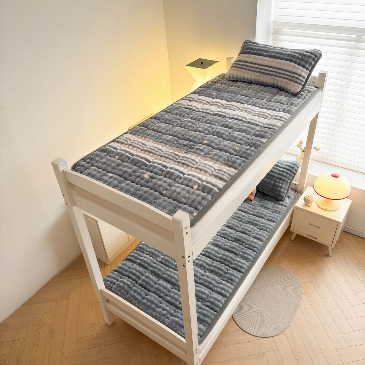 91家纺网 家纺一手货源 找家纺 奇丝雅 2025新款A类牛奶绒泡泡绒床褥床垫床盖兔毛绒家用学生宿舍上下铺寝室褥子软垫床护垫夹棉（学生床） 繁星