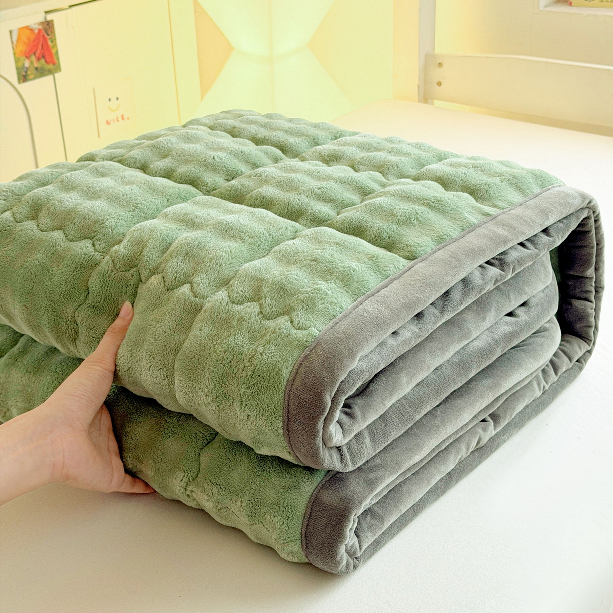 91家纺网 家纺一手货源 找家纺 奇丝雅 2025新款A类牛奶绒泡泡绒床褥床垫床盖兔毛绒家用学生宿舍上下铺寝室褥子软垫床护垫夹棉（学生床） 清新绿