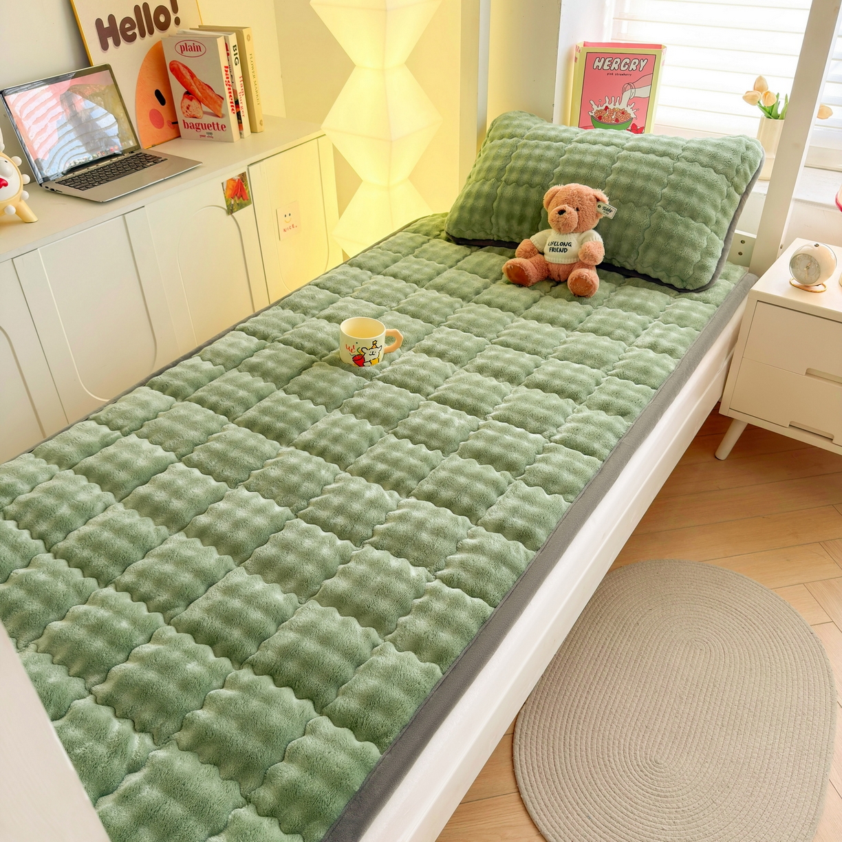 91家纺网 家纺一手货源 找家纺 奇丝雅 2025新款A类牛奶绒泡泡绒床褥床垫床盖兔毛绒家用学生宿舍上下铺寝室褥子软垫床护垫夹棉（学生床） 清新绿