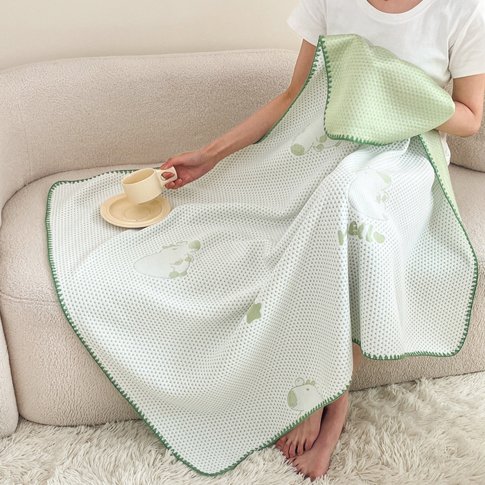 91家纺网 家纺一手货源 找家纺 2026新款凉感午休毯午睡毯毯子 卡皮巴拉绿