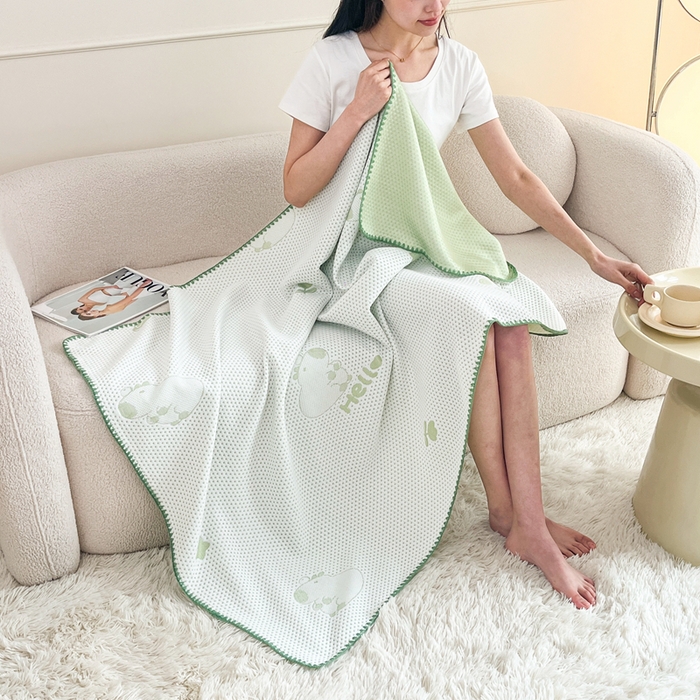 91家纺网 家纺一手货源 找家纺 2026新款凉感午休毯午睡毯毯子 卡皮巴拉绿