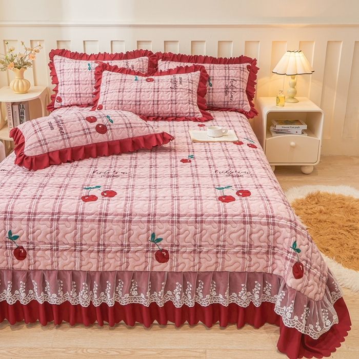 91家纺网 家纺一手货源 找家纺 （总）艾裙海 2025新款蕾丝边牛奶绒床盖四件套