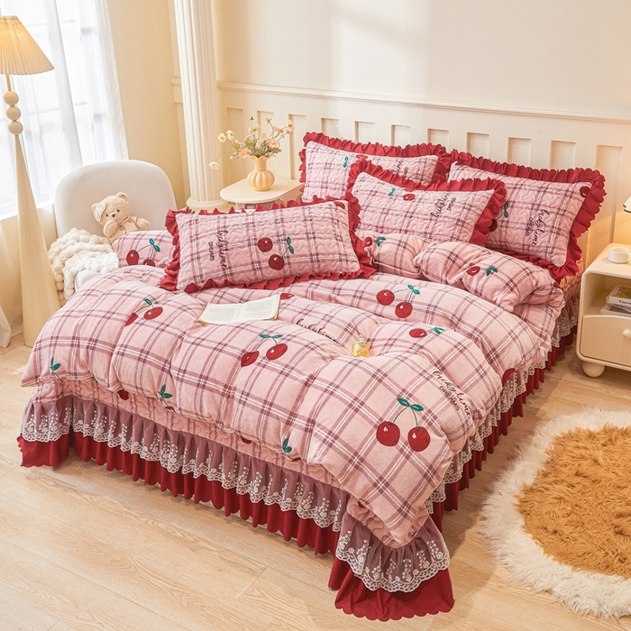 91家纺网 家纺一手货源 找家纺 （总）艾裙海 2025新款蕾丝边牛奶绒床盖四件套