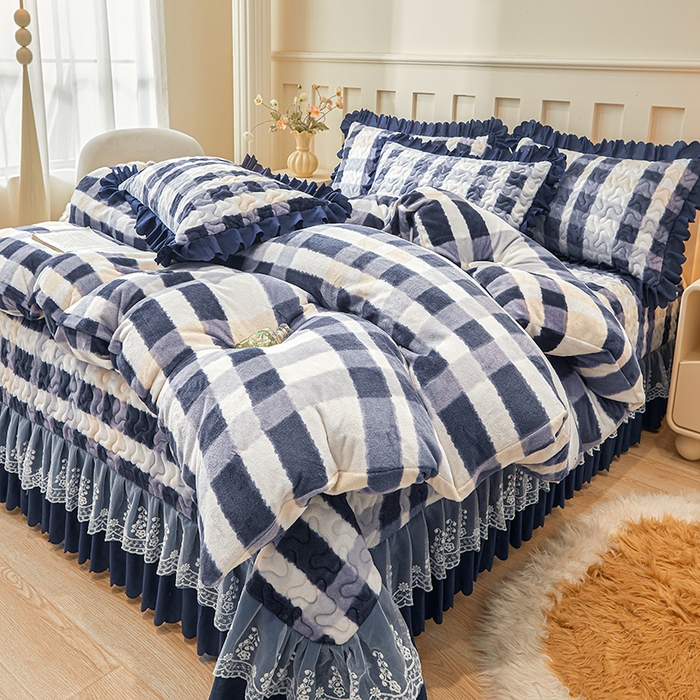 91家纺网 家纺一手货源 找家纺 （总）艾裙海 2025新款蕾丝边牛奶绒床盖四件套