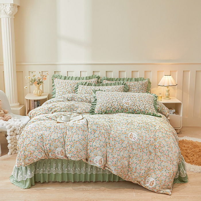 91家纺网 家纺一手货源 找家纺 艾裙海 2025新款蕾丝边牛奶绒床盖四件套 花间兔-绿