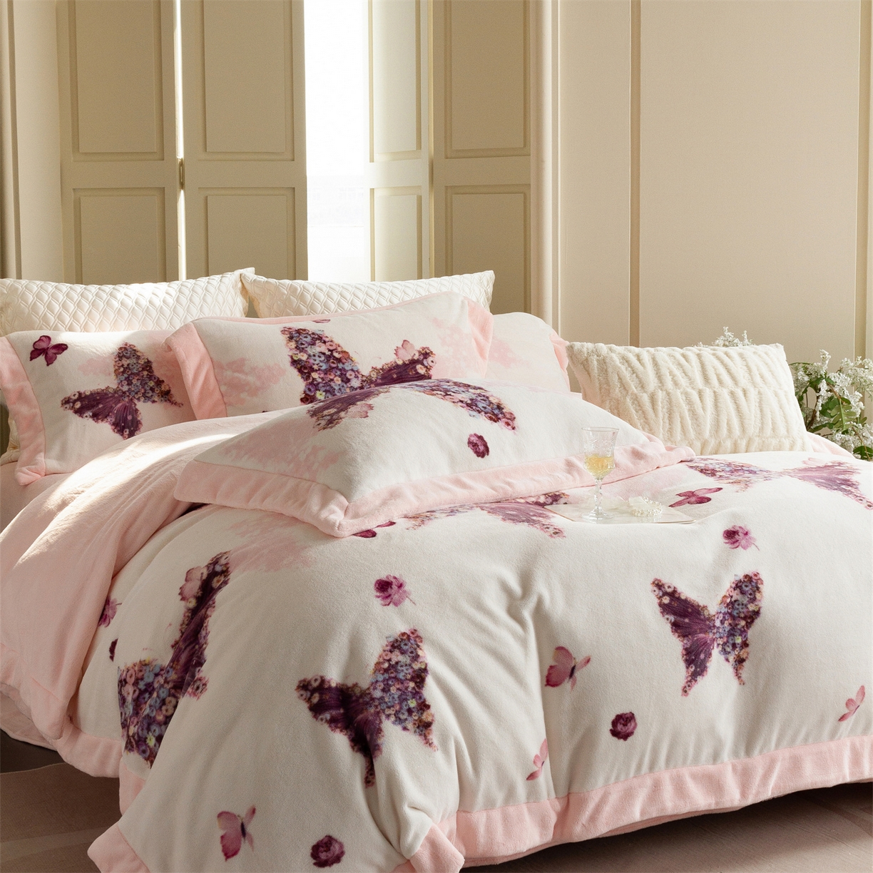 91家纺网 家纺一手货源 找家纺 （总）馨蕊家居  2025新款春夏新品天丝印花80SLF奥地利兰精天丝四件套-云烟