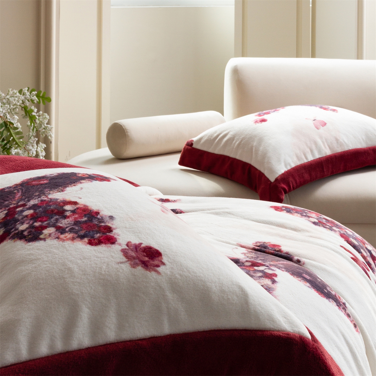 91家纺网 家纺一手货源 找家纺 馨蕊 2025新款意大利进口煦暖绒拼角工艺秋冬轻奢煦暖绒系列四件套-绒澜心 会员-10【券后控价338/358】 绒澜心-温莎红