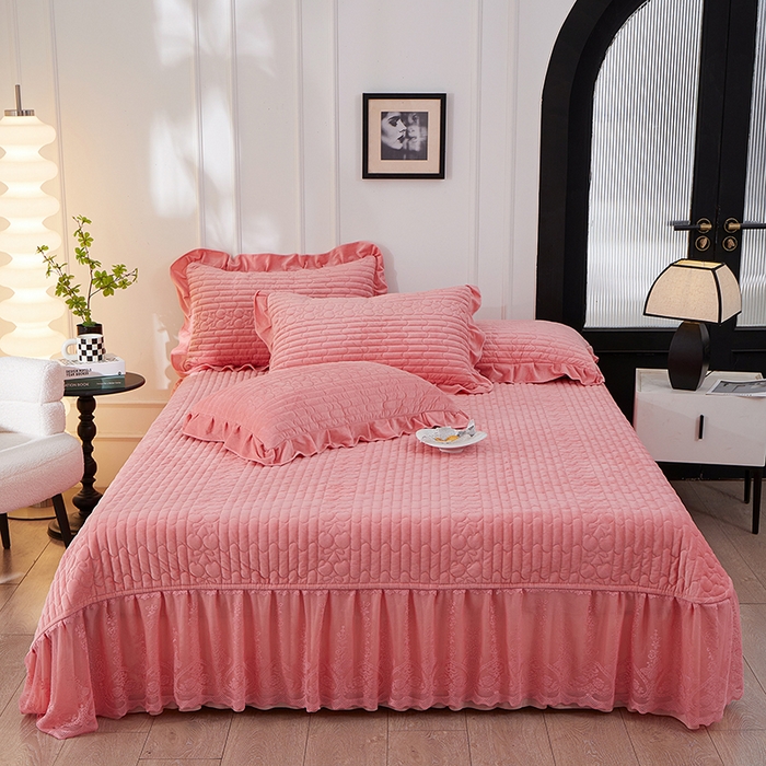 91家纺网 家纺一手货源 找家纺 程百万家纺 2025新款A类婴儿绒夹棉加厚床裙床盖 桃粉