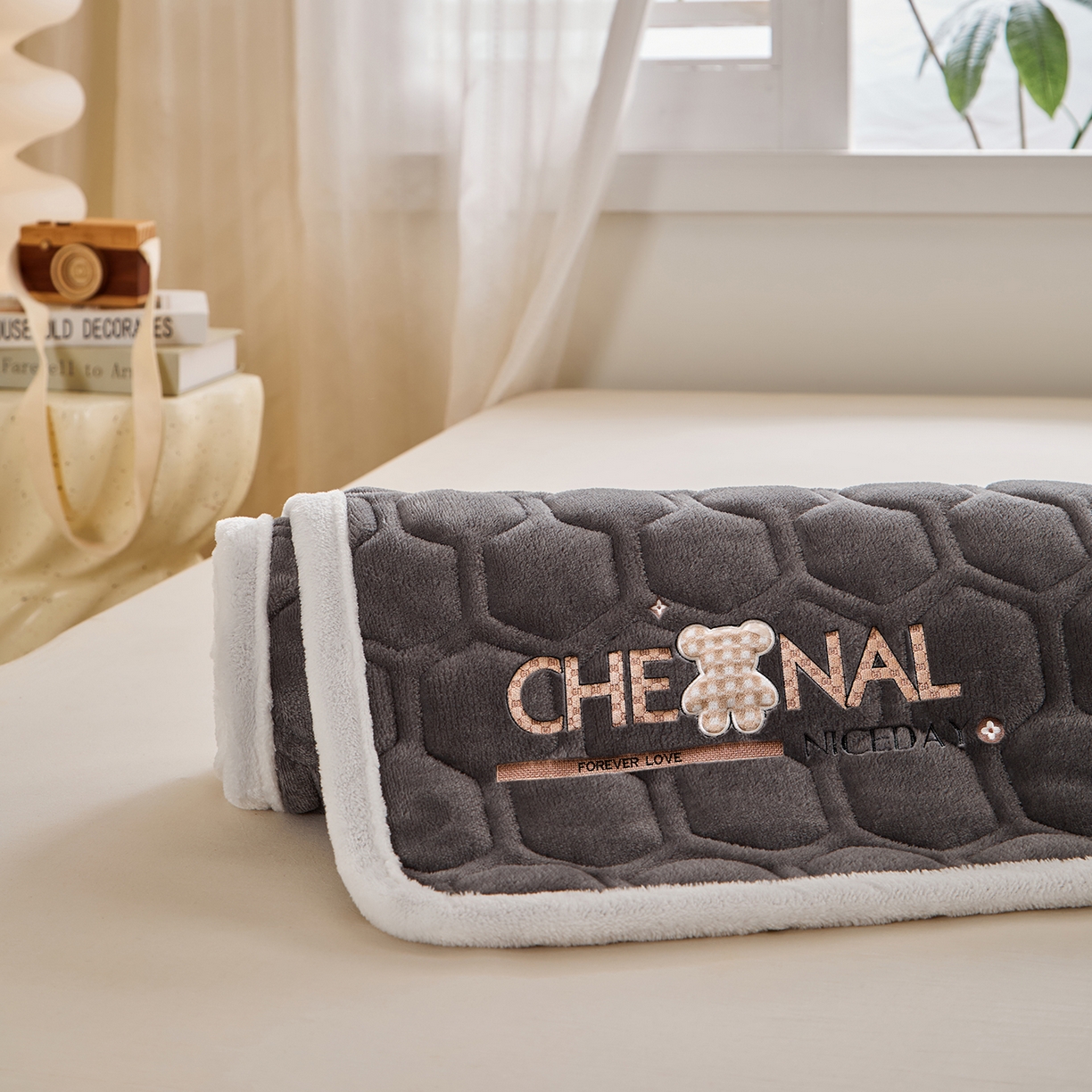 91家纺网 家纺一手货源 找家纺 （总）永旺家纺 2025新款纯色床垫床褥