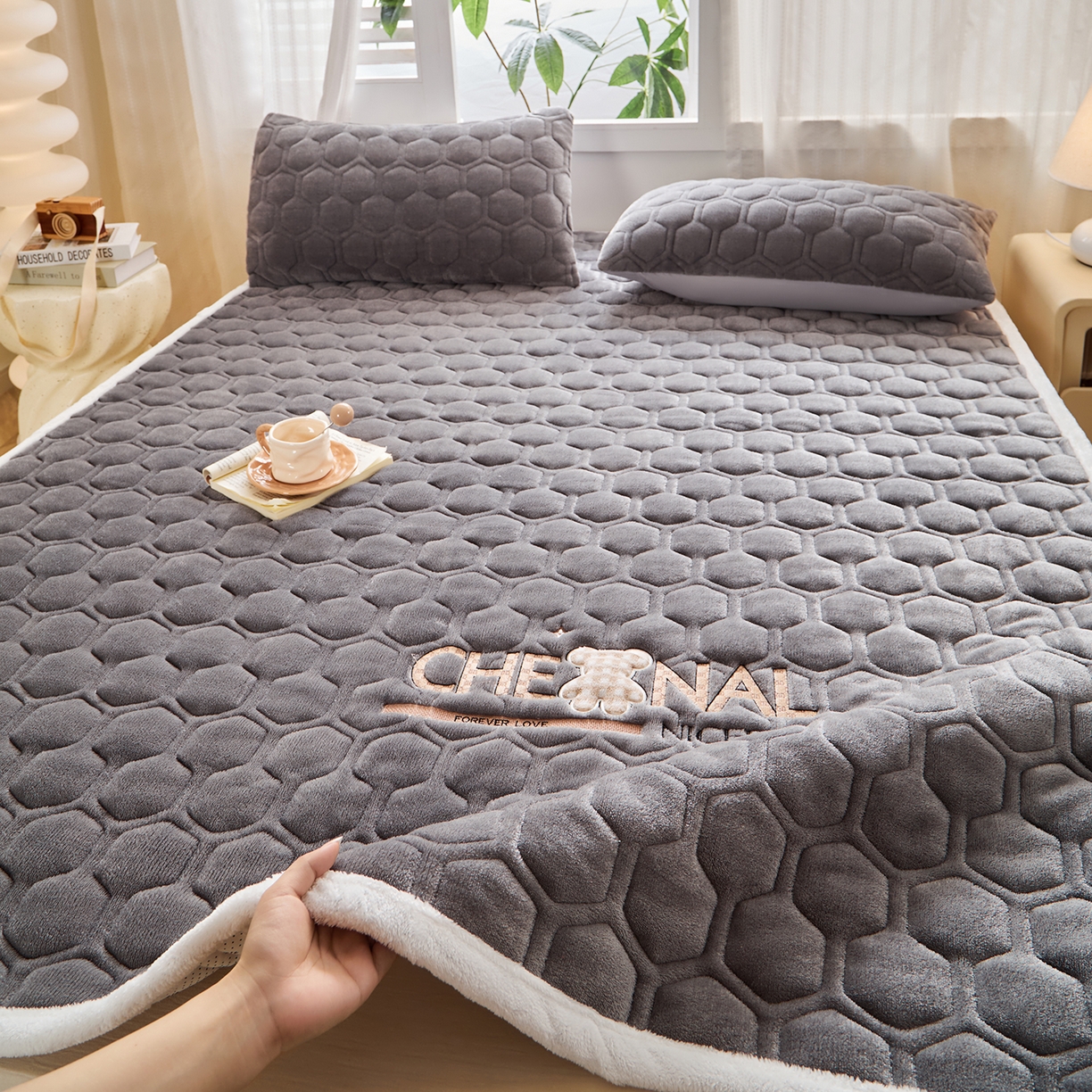 91家纺网 家纺一手货源 找家纺 （总）永旺家纺 2025新款纯色床垫床褥