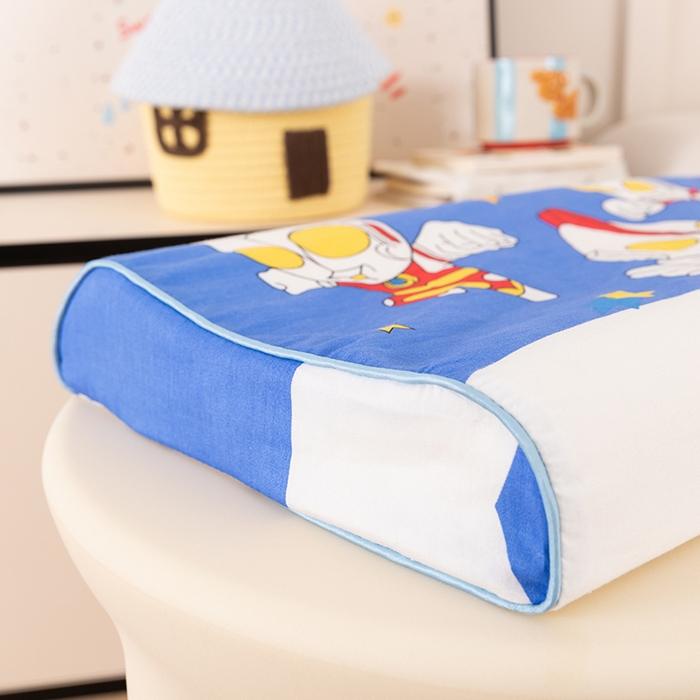 91家纺网 家纺一手货源 找家纺 七夜居 2026新款开学季儿童纯棉记忆棉枕芯全棉可拆洗学生宿舍枕头幼儿园宝宝枕 枕头枕芯 奥特曼聚会