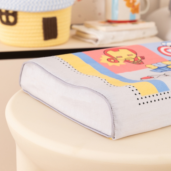 91家纺网 家纺一手货源 找家纺 七夜居 2026新款开学季儿童纯棉记忆棉枕芯全棉可拆洗学生宿舍枕头幼儿园宝宝枕 枕头枕芯 超级英雄